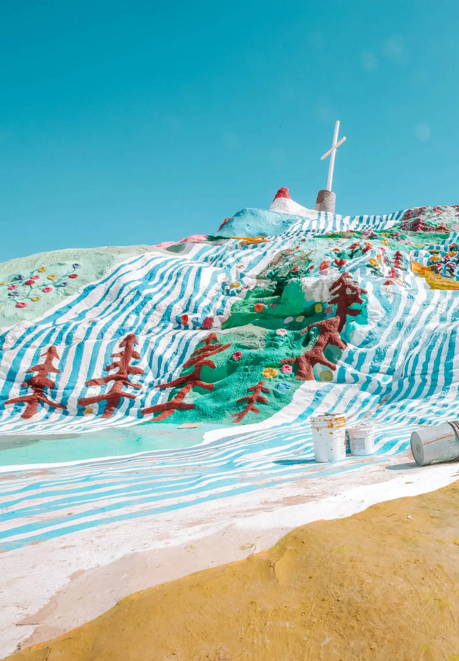 How To Visit Salvation Mountain, California