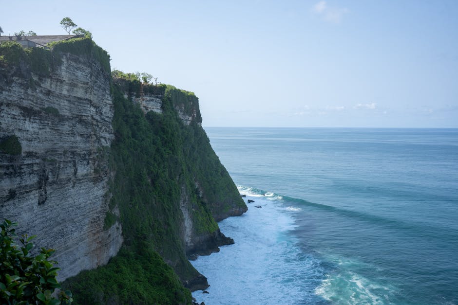 Choosing Uluwatu Hotels: Value and Views