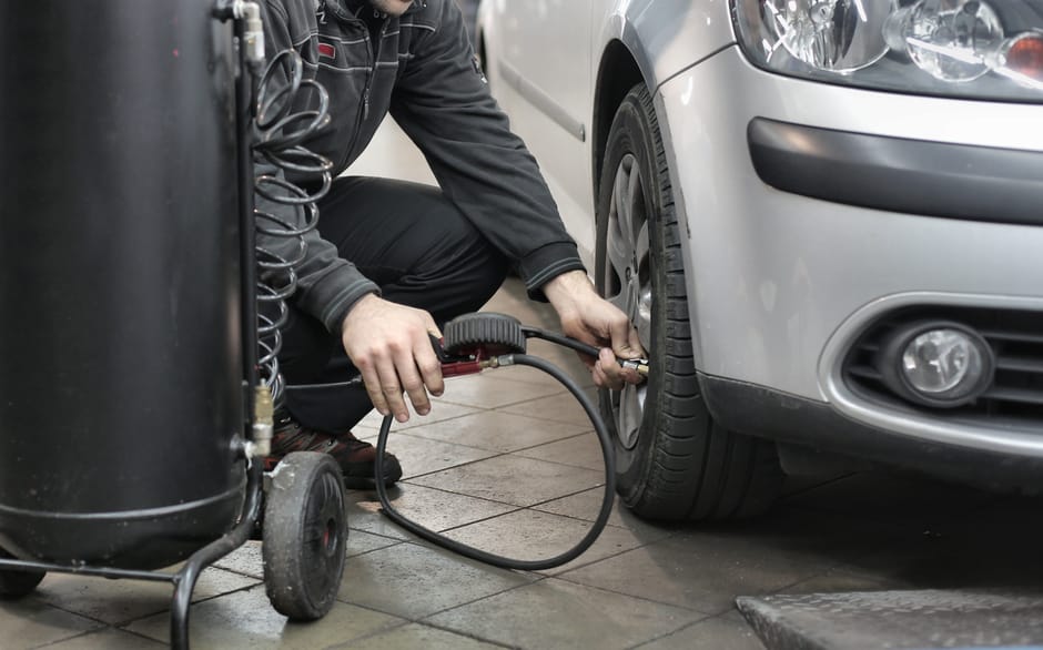 AstroAI T6 vs TC3: Which Portable Air Compressor Actually Delivers