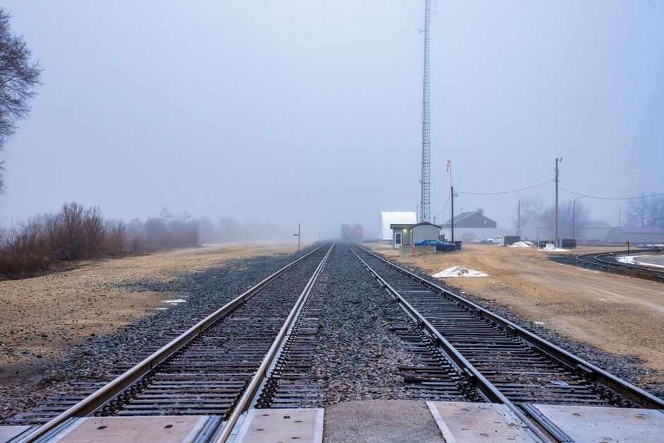 5 March Shoulder-Season Trains That Beat Airport Queues